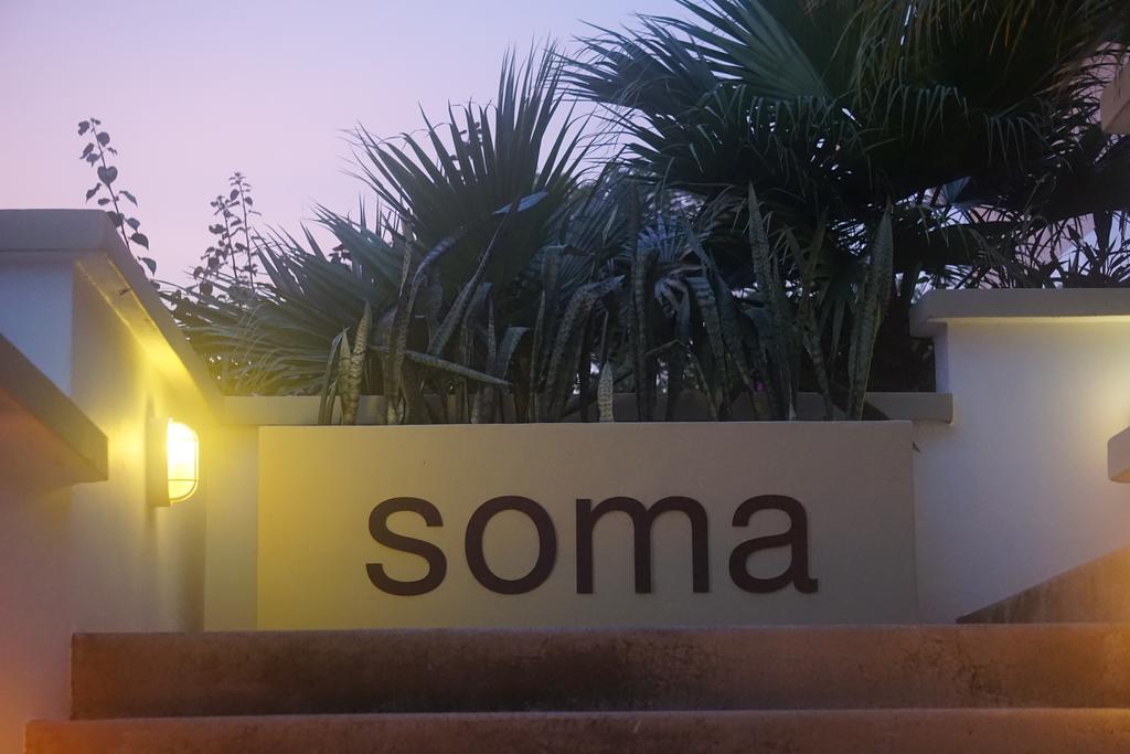 Soma Surf Resort Tola Luaran gambar