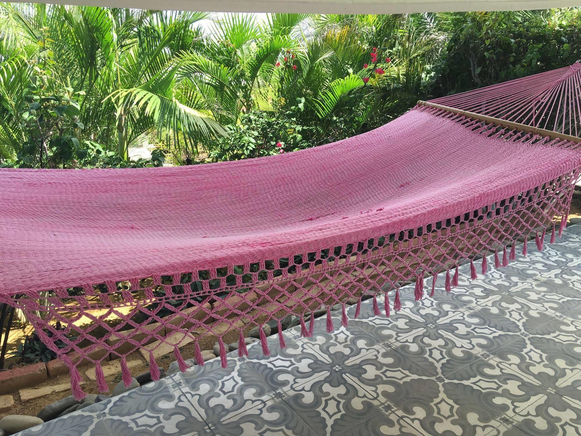 Soma Surf Resort Tola Luaran gambar